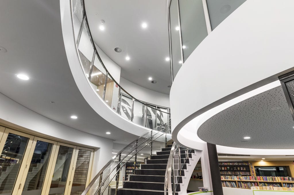 helensvale electrican